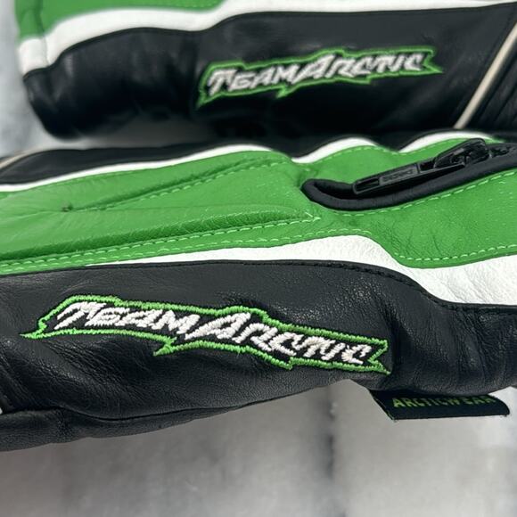 Team Arctic green and black leather padded gloves - Picture 2 of 7